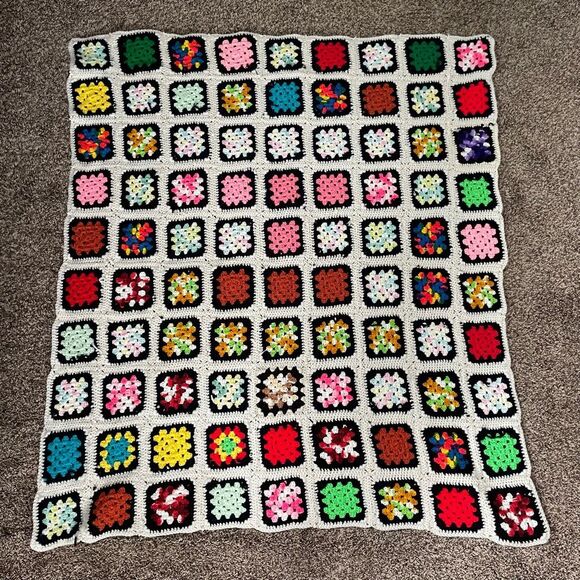 Colorful black/cream granny square blanket - Picture 1 of 2